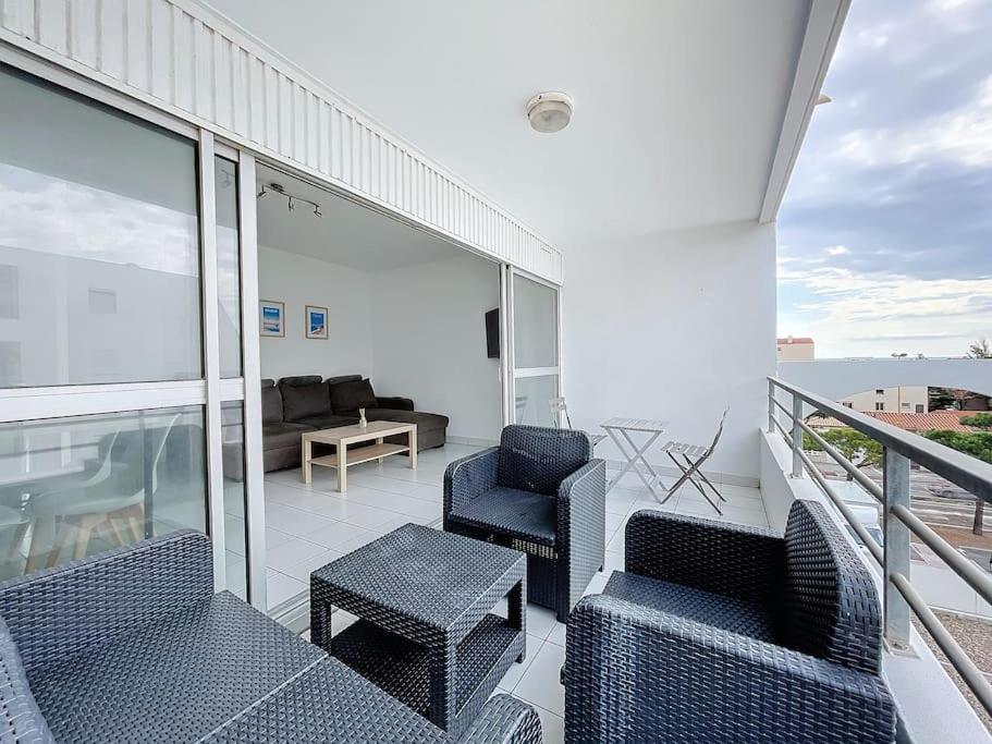 3319-Appartement A 200M De La Plage Ле Баркарес Экстерьер фото
